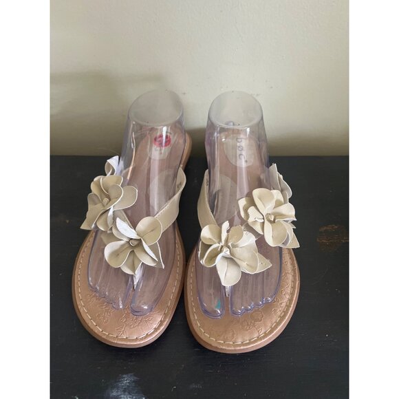 B.O.C  Born Womens Thong Sandals 10M Beige Floral Accents Vacation Resort - Picture 3 of 9